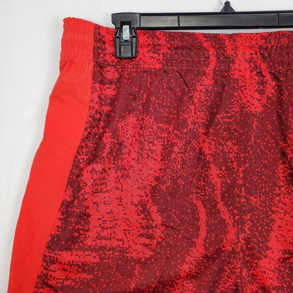 Nike Sheild LeBron James Red Basketball Boys Gym Shorts Size 4XL - Picture 8 of 16